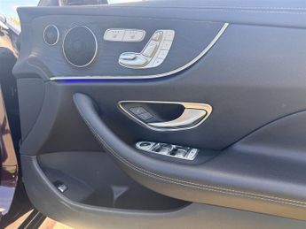 Mercedes E220d AMG LINE PREMIUM