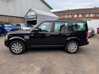 Land Rover Discovery 3.0 SD V6 XS SUV 5dr Diesel Auto 4WD Euro 5 (255 bhp)