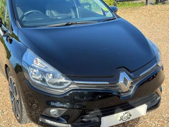 Renault Clio 0.9 TCe Iconic Hatchback 5dr Petrol Manual Euro 6 (s/s) (75 ps)