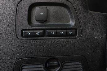 Ford S-Max 2.0 TDCi Titanium MPV 5dr Diesel Powershift Euro 6 (s/s) (150 ps
