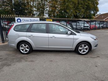 Ford Focus 1.6 Zetec Estate 5dr Petrol Automatic (184 g/km, 99 bhp)