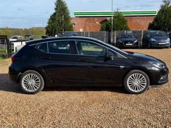 Vauxhall Astra 1.4i Turbo Elite Nav Hatchback 5dr Petrol Auto Euro 6 (s/s) (150