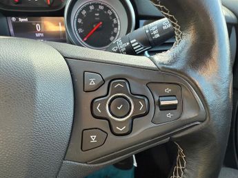 Vauxhall Astra 1.4i Turbo Elite Nav Hatchback 5dr Petrol Auto Euro 6 (s/s) (150