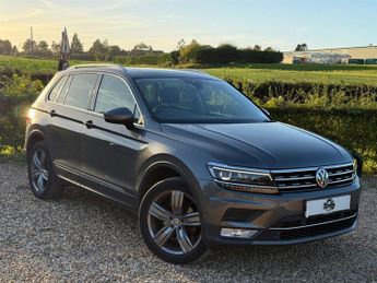 Volkswagen Tiguan 2.0 TDI BlueMotion Tech SEL SUV 5dr Diesel DSG 4Motion Euro 6 (s