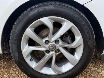 Vauxhall Corsa 1.4i ecoFLEX Energy Hatchback 5dr Petrol Manual Euro 6 (a/c) (75