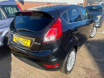 Ford Fiesta Titanium Auto