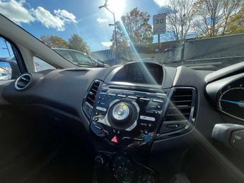Ford Fiesta Titanium Auto