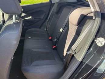 Ford Fiesta Titanium Auto