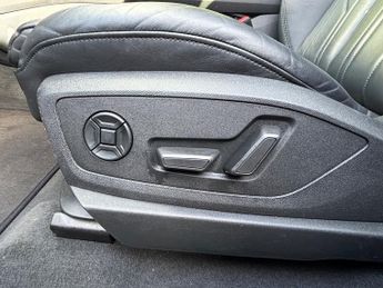 Audi E-Tron 55 SUV 5dr Electric Auto quattro 95kWh (408 ps)