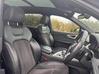 Audi Q7 TDI QUATTRO S LINE