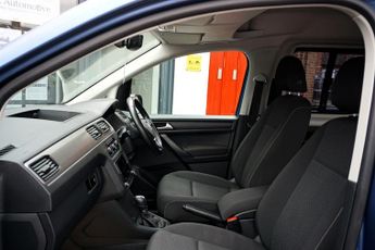 Volkswagen Caddy Maxi Life C20 LIFE TSI, Automatic, Disabled, Wheelchair Accessible Vehicle
