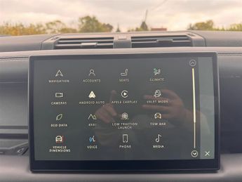 Land Rover Defender 110 D300 HARD TOP X-DYNAMIC HSE COMMERCIAL NO VAT