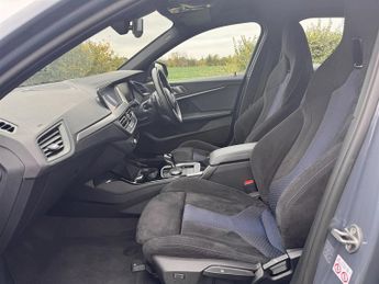 BMW M135i XDRIVE VAT Q