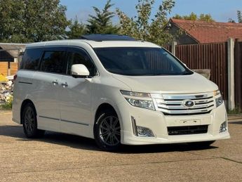 Nissan Elgrand NISSAN ELGRAND HIGHWAYSTAR PREMIUM EDN 4WD 3.5L AUTO PETROL 13-1