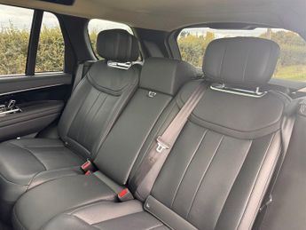 Land Rover Range Rover AUTOBIOGRAPHY D350 MODIFIED BY URBAN AUTOMOTIVE