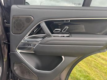 Land Rover Range Rover AUTOBIOGRAPHY D350 MODIFIED BY URBAN AUTOMOTIVE