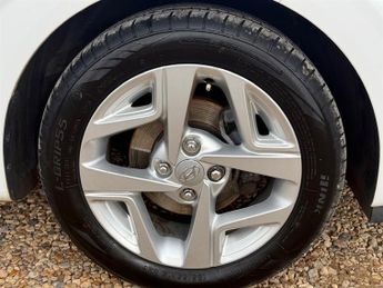 Hyundai i10 1.0 SE Connect Hatchback 5dr Petrol Manual Euro 6 (s/s) (67 ps)