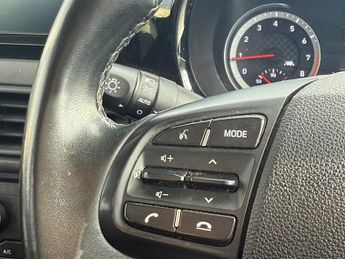 Hyundai i10 1.0 SE Connect Hatchback 5dr Petrol Manual Euro 6 (s/s) (67 ps)