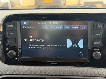 Hyundai i10 1.0 SE Connect Hatchback 5dr Petrol Manual Euro 6 (s/s) (67 ps)