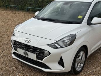Hyundai i10 1.0 SE Connect Hatchback 5dr Petrol Manual Euro 6 (s/s) (67 ps)