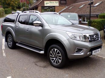Nissan Navara 2.3 dCi Tekna Pickup Double Cab 4dr Diesel Auto-1 Owner-FSH-Hard
