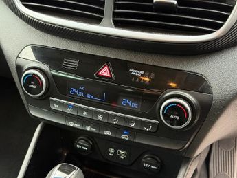 Hyundai Tucson 1.6 T-GDi SE Nav SUV 5dr Petrol DCT Euro 6 (s/s) (177 ps)