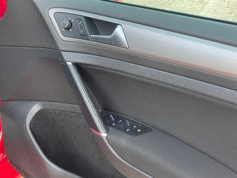 Volkswagen Golf 1.2 TSI BLUEMOTION | AUTOMATIC | RARE SPEC | SERVICED |