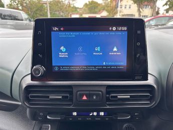 Citroen Berlingo 50kWh Flair XTR XL MPV 5dr Electric Auto (7.4kW Charger) (136 ps