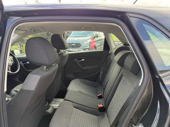 Volkswagen Polo SE DSG AUTOMATIC 69K 5 Door petrol