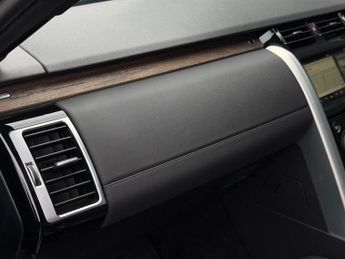 Land Rover Discovery 3.0 TD V6 HSE Auto 4WD Euro 6 (s/s) 5dr