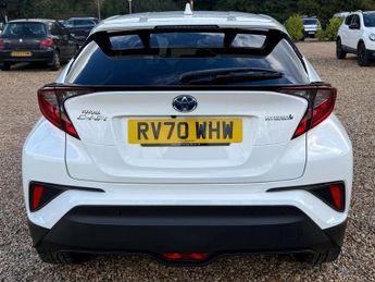 Toyota C-HR 1.8 VVT-h Design SUV 5dr Petrol Hybrid CVT Euro 6 (s/s) (122 ps)