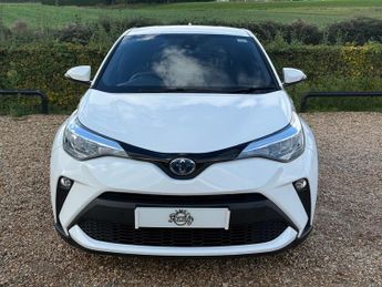 Toyota C-HR 1.8 VVT-h Design SUV 5dr Petrol Hybrid CVT Euro 6 (s/s) (122 ps)