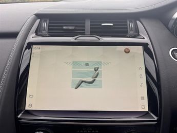 Jaguar E-Pace P300e 12.17kWh R-DYNAMIC HSE
