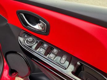 Renault Clio 1.5 dCi Dynamique S MediaNav Hatchback 5dr Diesel EDC Euro 5 (90