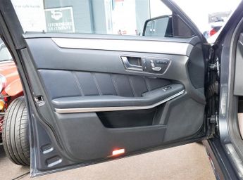 Mercedes E220 AMG NIGHT EDITION PREMIUM