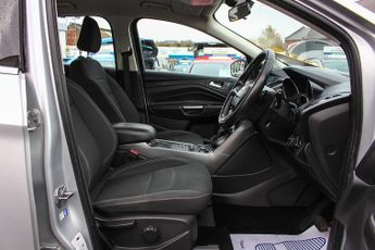 Ford Kuga 2.0 TDCi EcoBlue Zetec SUV 5dr Diesel Powershift AWD Euro 6 (s/s