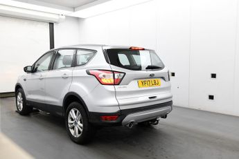 Ford Kuga 2.0 TDCi EcoBlue Zetec SUV 5dr Diesel Powershift AWD Euro 6 (s/s