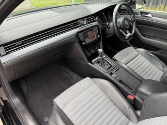 Volkswagen Passat 2.0 BiTDI BlueMotion Tech R-Line DSG 4Motion Euro 6 (s/s) 5dr