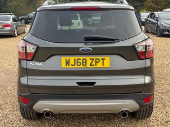 Ford Kuga 2.0 TDCi Titanium SUV 5dr Diesel Powershift AWD Euro 6 (s/s) (18