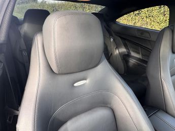 Mercedes C63 AMG EDITION 507 V8