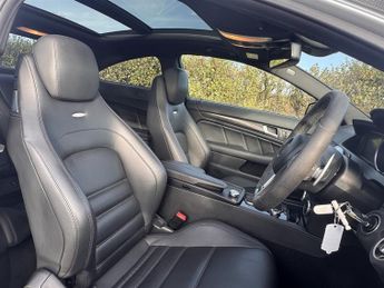 Mercedes C63 AMG EDITION 507 V8