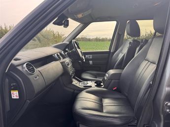 Land Rover Discovery SDV6 COMMERCIAL XS STATION WAGON NO VAT 5 SEATS