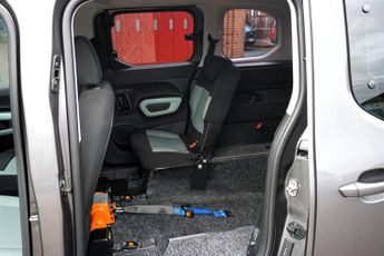 Citroen Berlingo PURETECH FEEL M S/S EAT8, Automatic, Disabled, Wheelchair Access