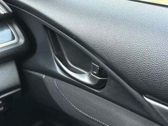 Honda Civic 1.0 VTEC Turbo SR Hatchback 5dr Petrol CVT Euro 6 (s/s) (126 ps)