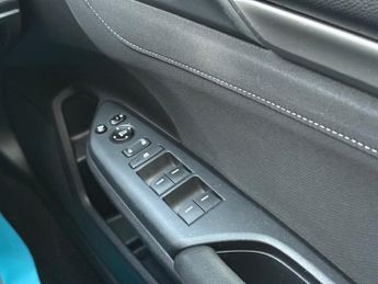 Honda Civic 1.0 VTEC Turbo SR Hatchback 5dr Petrol CVT Euro 6 (s/s) (126 ps)