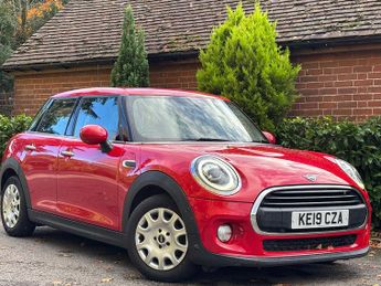 MINI Hatch 1.5 One Classic Hatchback 5dr Petrol Steptronic Euro 6 (s/s) (10