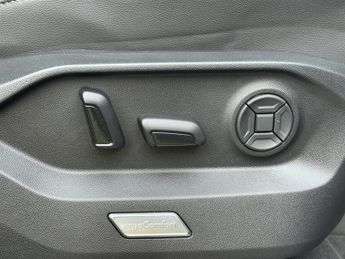 Volkswagen Touareg V6 BLACK EDITION TDI