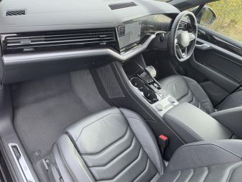 Volkswagen Touareg V6 BLACK EDITION TDI