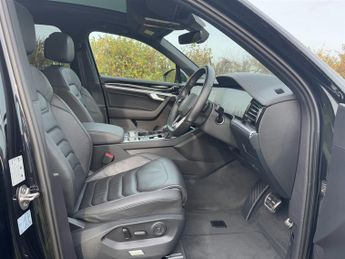 Volkswagen Touareg V6 BLACK EDITION TDI