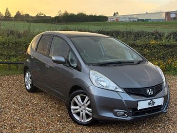 Honda Jazz 1.4 i-VTEC EX Hatchback 5dr Petrol CVT Euro 5 (99 ps)